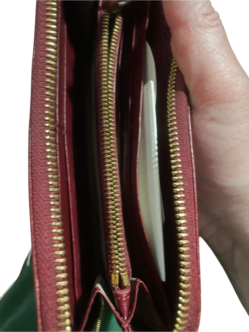 Chloé Burgundy Leather Bobbie Bow Zip-Around Wallet - Authenticated COA - Picture 9 of 12